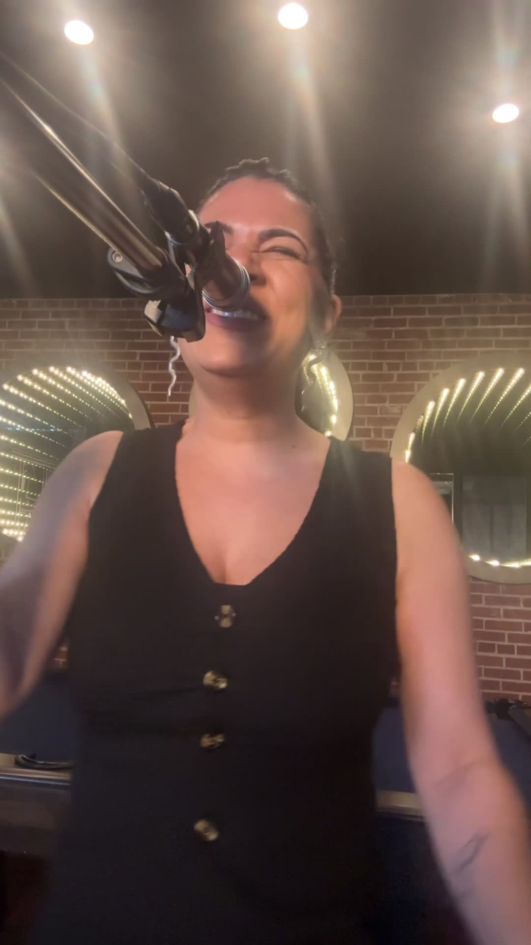 Beyond - Leon Bridges
